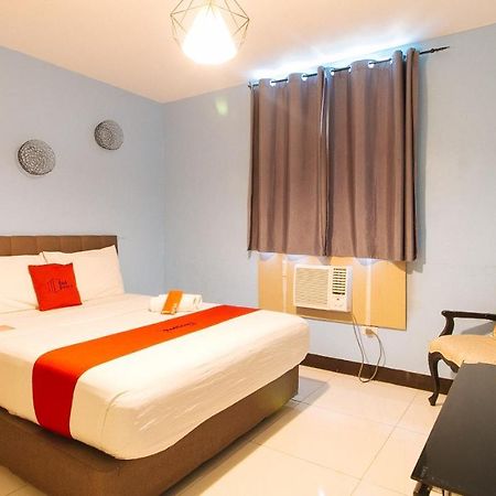 Reddoorz Plus @ Kamuning Quezon City Cidade Quezon Exterior foto