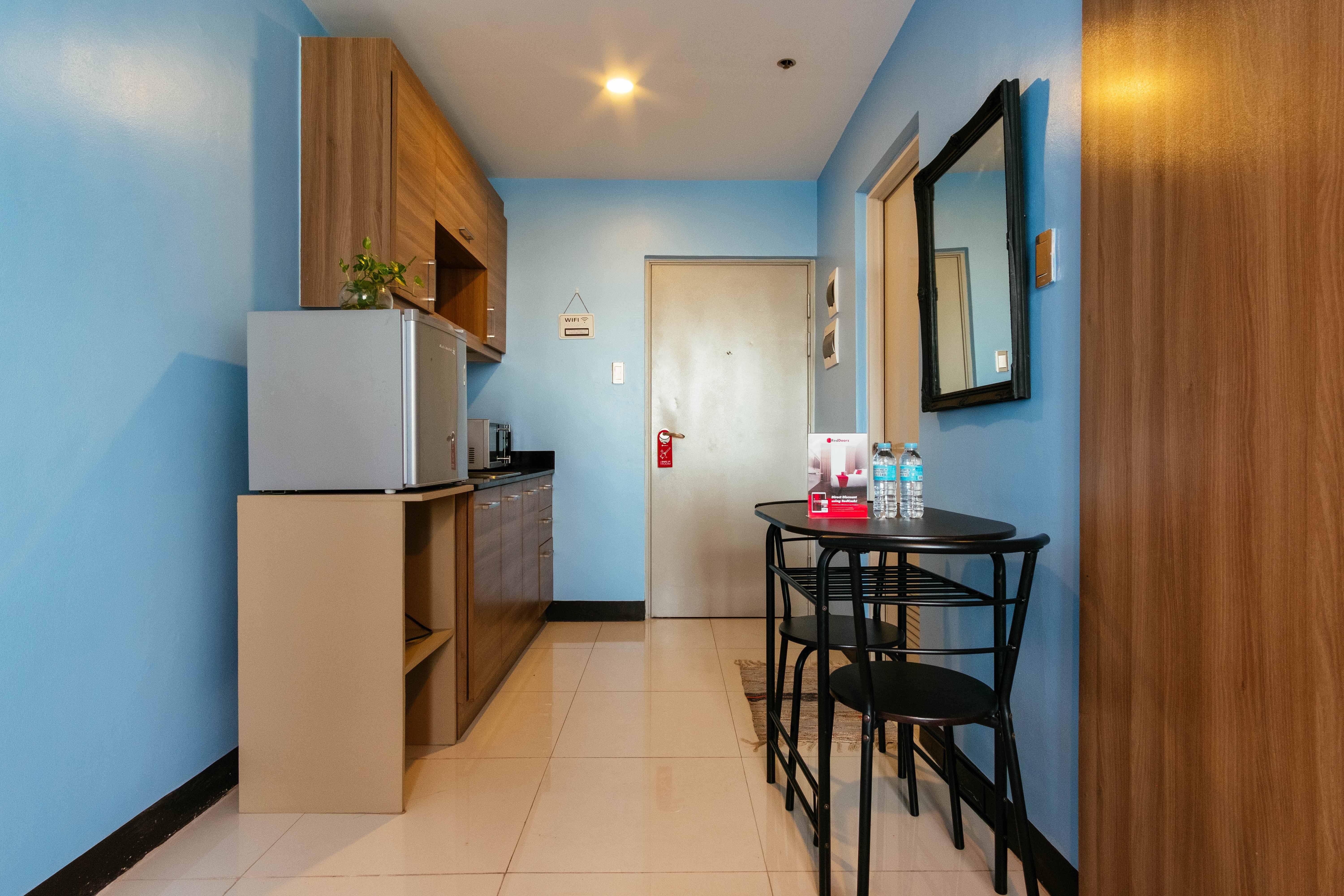 Reddoorz Plus @ Kamuning Quezon City Cidade Quezon Exterior foto