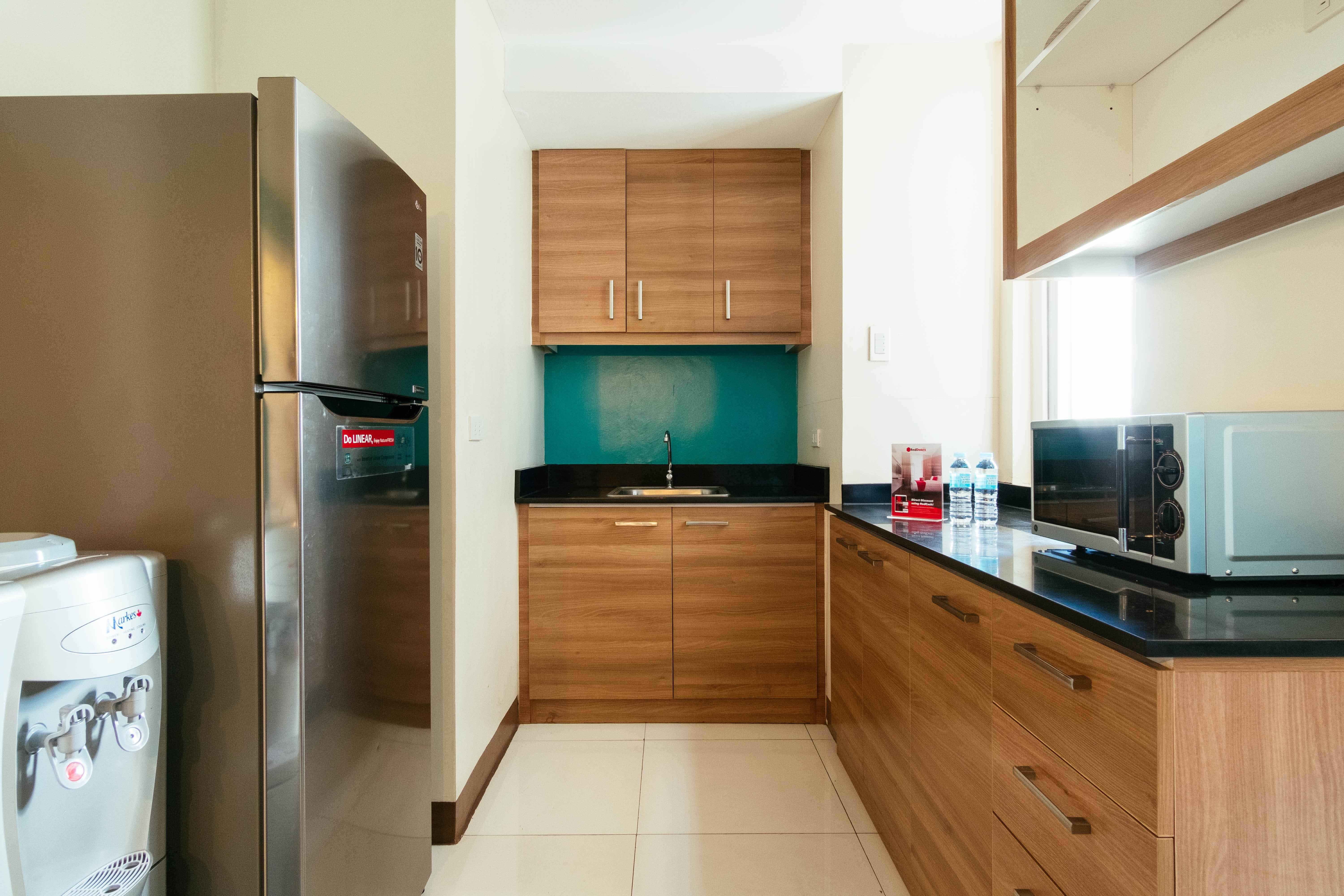 Reddoorz Plus @ Kamuning Quezon City Cidade Quezon Exterior foto